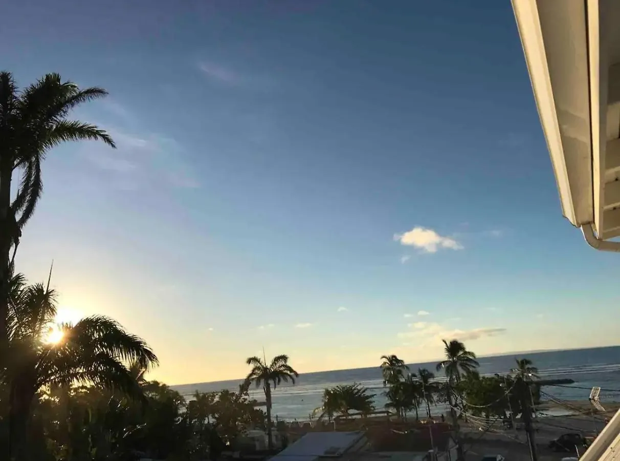 Appartement Plage St-Anne T2 Duplex Sans Vue Sainte-Anne